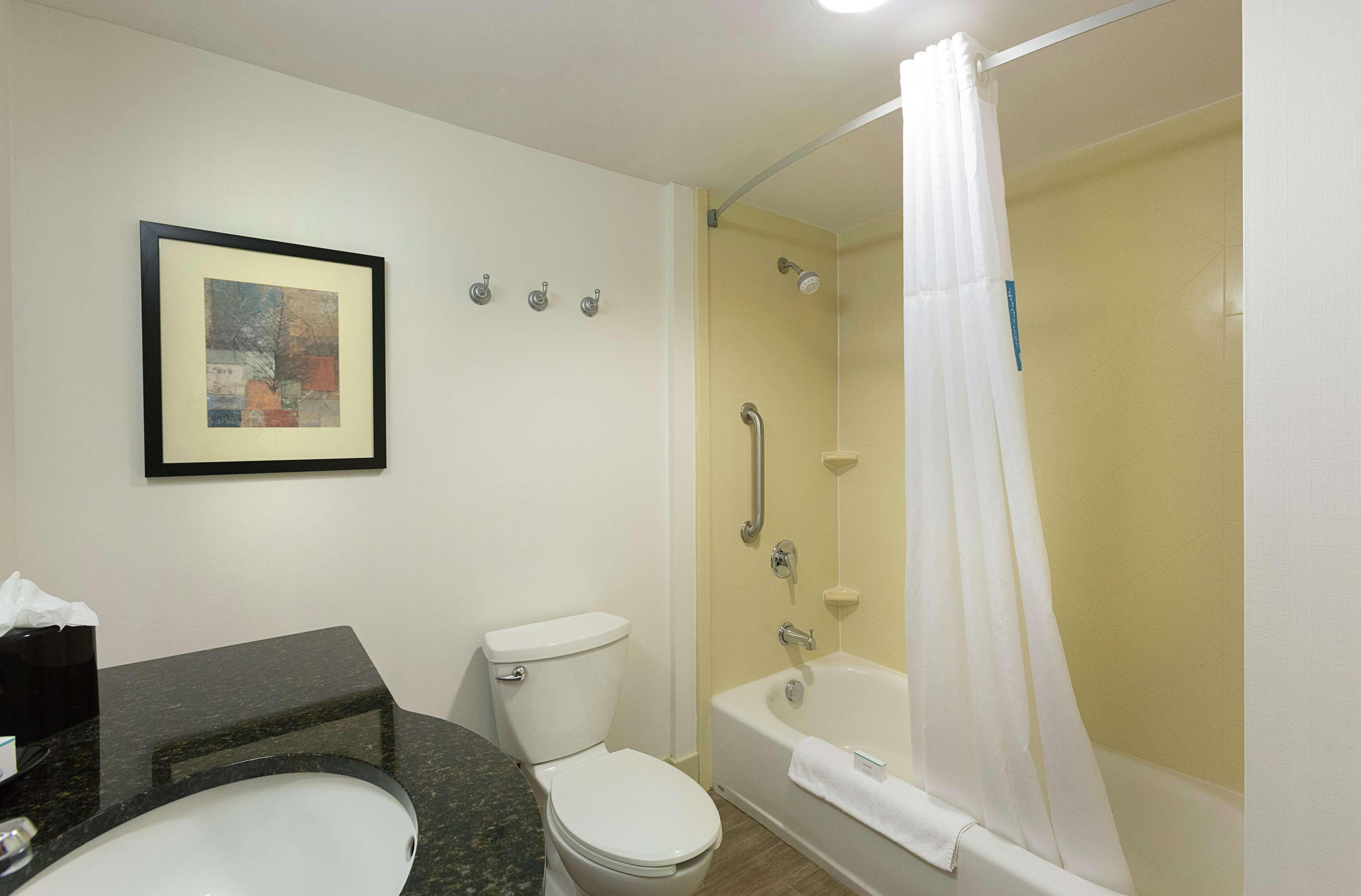 Hampton Inn Belmont At Montcross מראה חיצוני תמונה