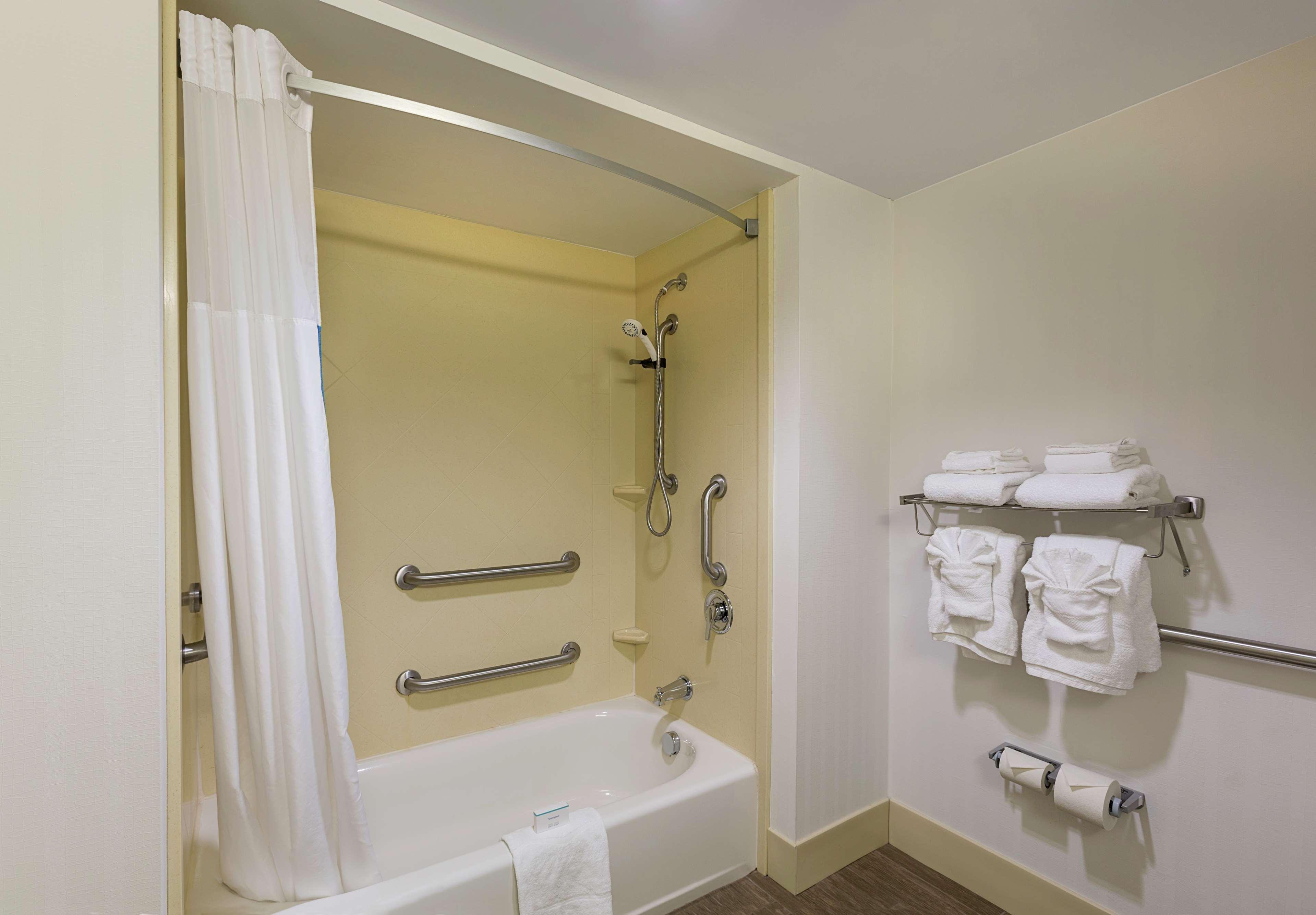 Hampton Inn Belmont At Montcross מראה חיצוני תמונה