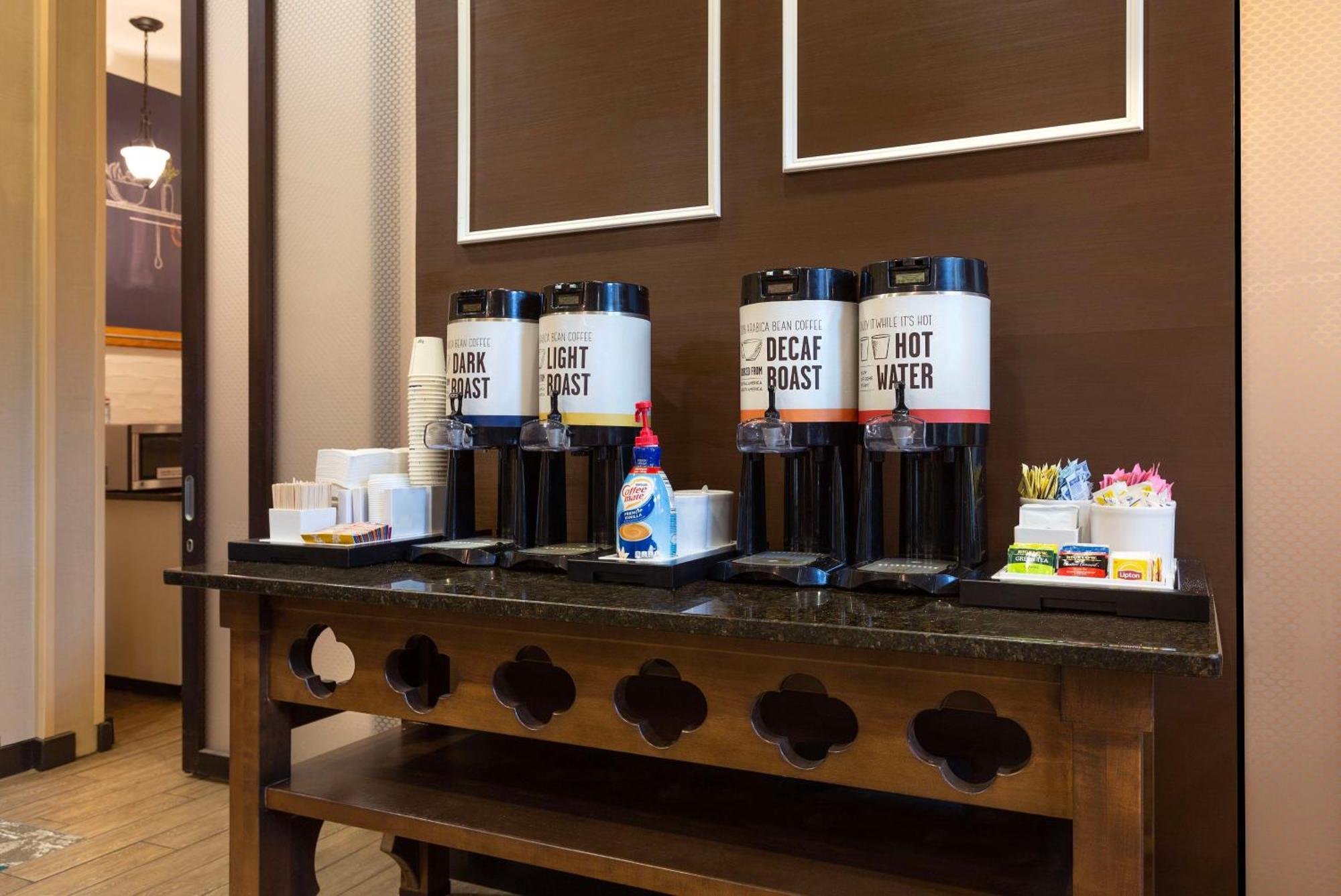 Hampton Inn Belmont At Montcross מראה חיצוני תמונה