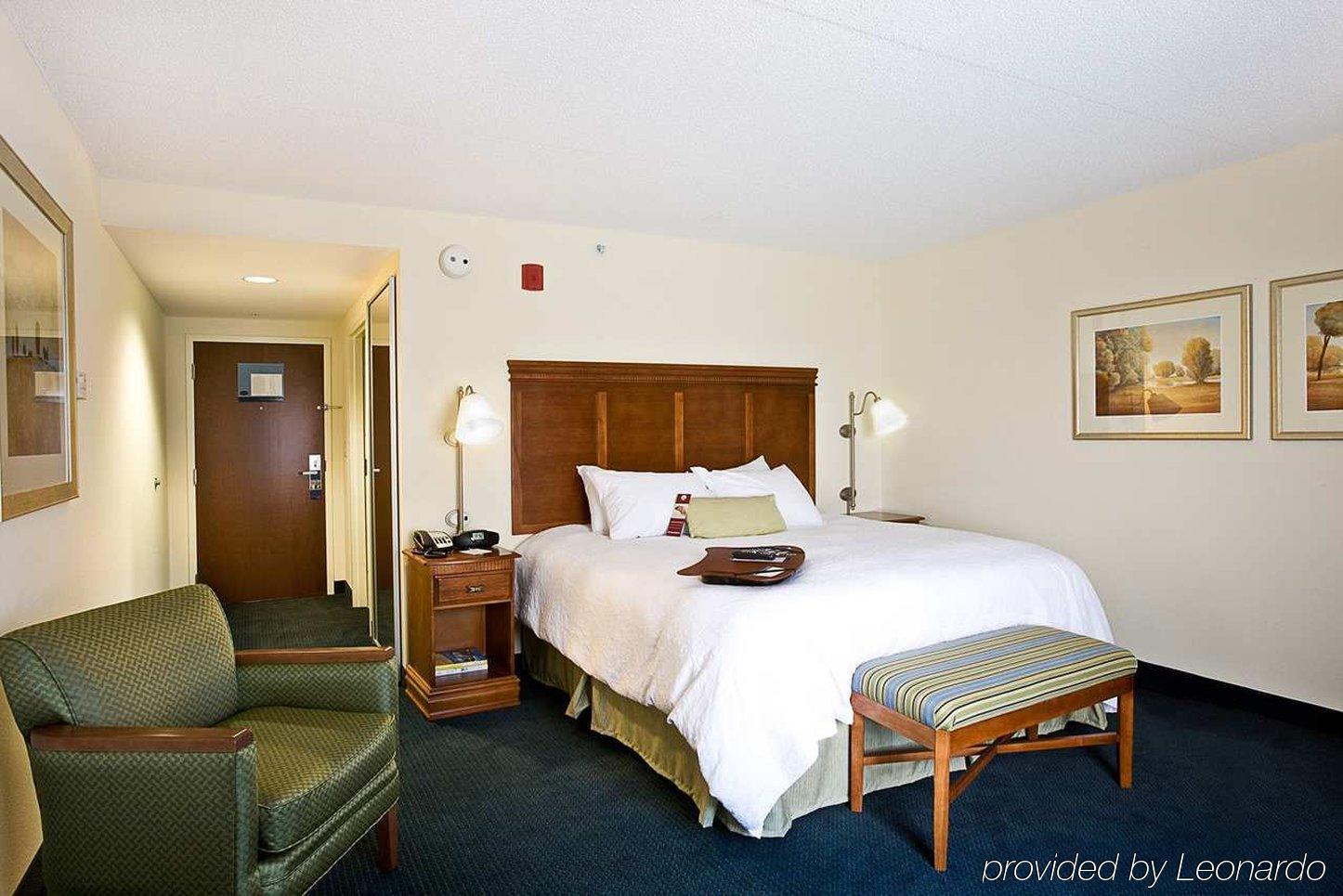 Hampton Inn Belmont At Montcross חדר תמונה
