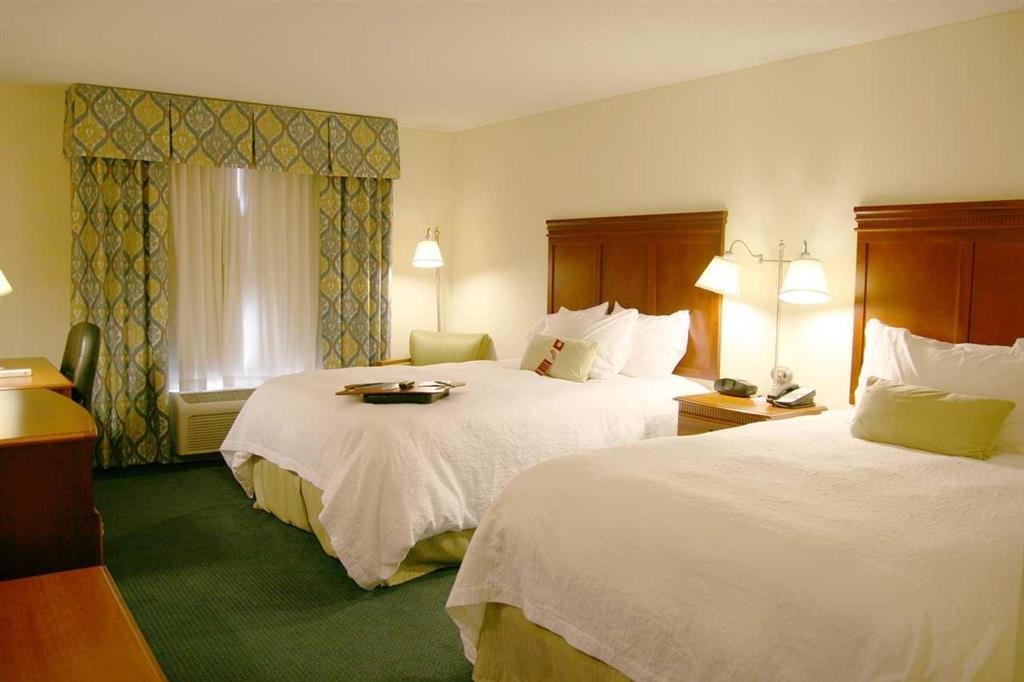Hampton Inn Belmont At Montcross חדר תמונה