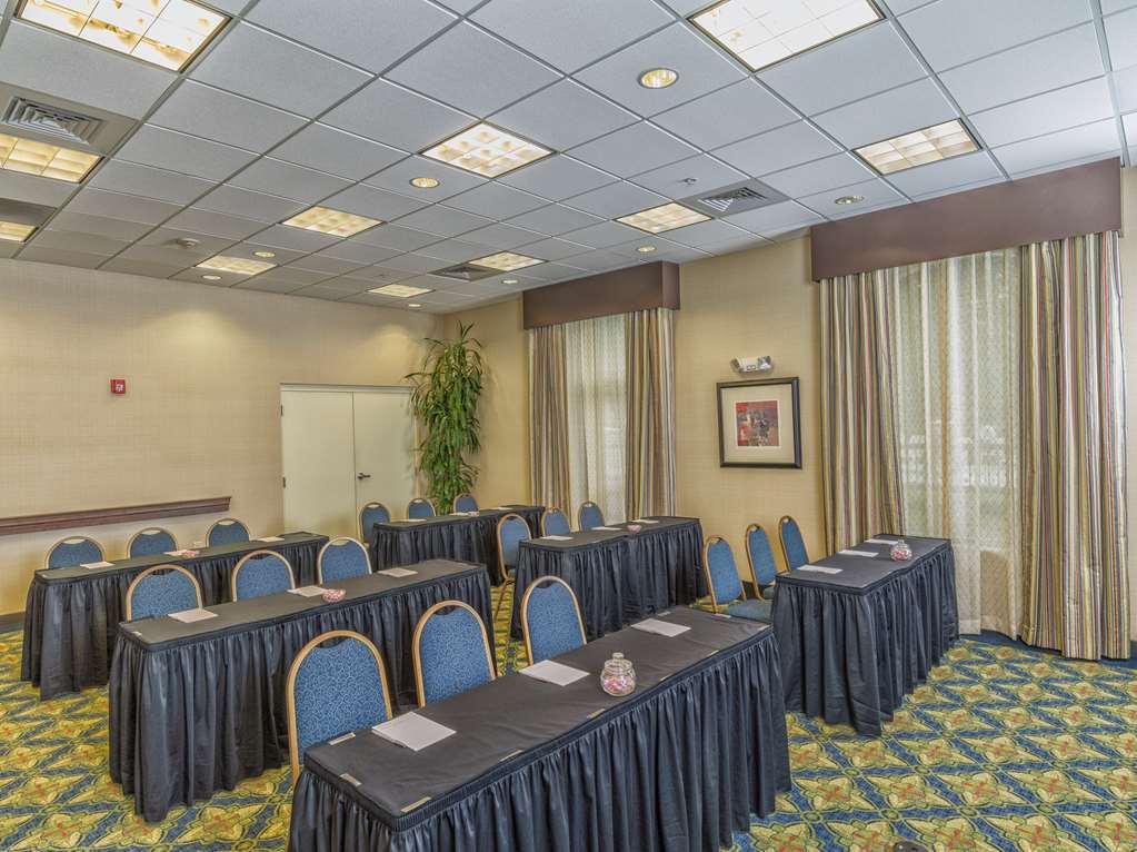 Hampton Inn Belmont At Montcross מתקנים תמונה